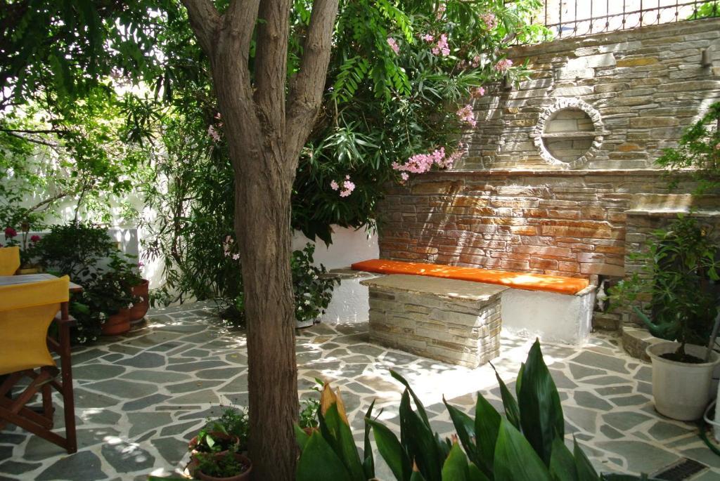 Meltemi Aparthotel Batsi  Quarto foto
